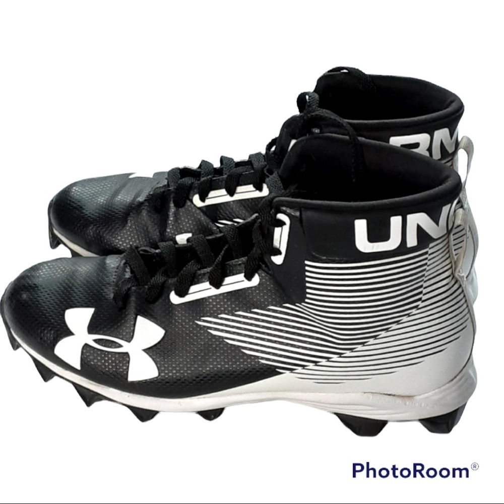Under Armour Hammer mid rm cleats